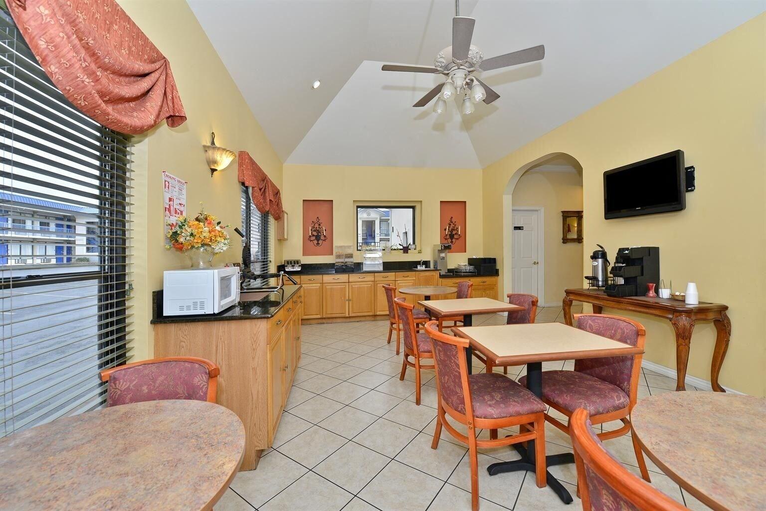 Americas Best Value Inn Hillsboro Extérieur photo